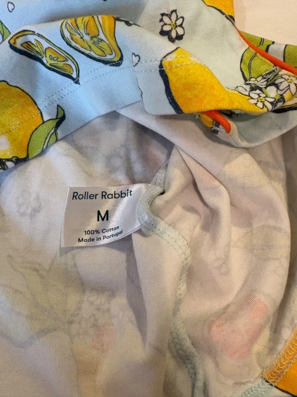 Roller Rabbit citrus hearts polo pajama top size medium